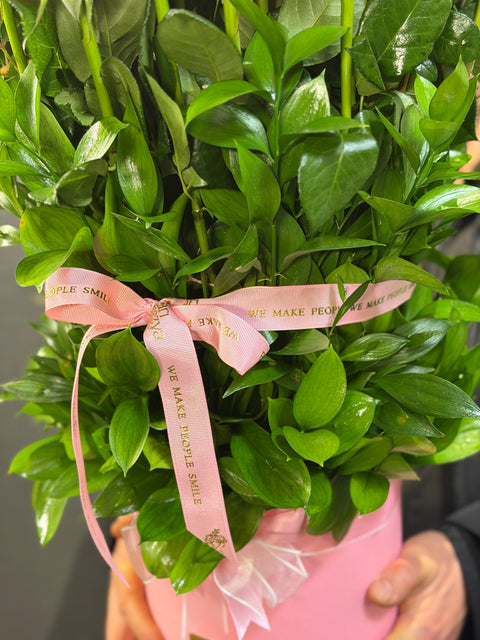 Pink Eternity – Pembe Kutuda İthal Gül Aranjmanı