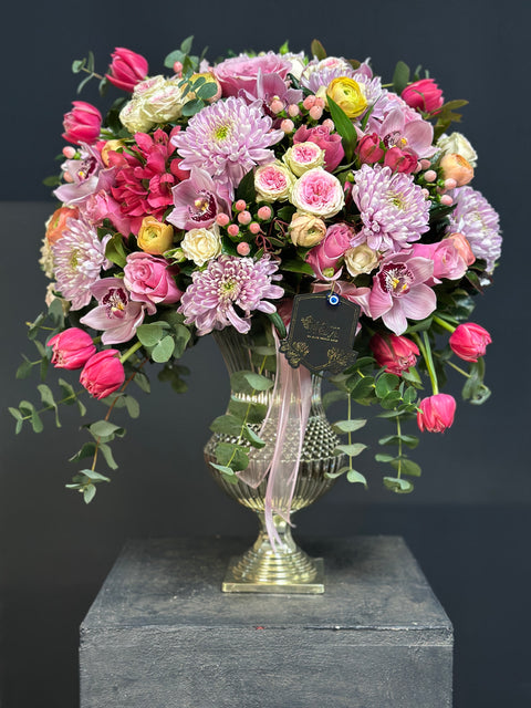 Silver Amore – Gümüş Vazoda Premium Pembe Lüks Aranjman