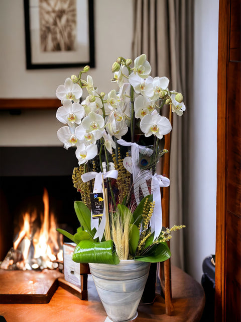 4 Branches of White Dutch Orchid in Special Glass Vase