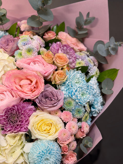 Pastel Aura | Renkli Pastel Tonlarda Lüks Çiçek Buketi