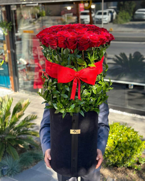 Giant Box 55 Red Roses