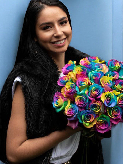 25 Rainbow Vip Special roses – Sarı Frezya